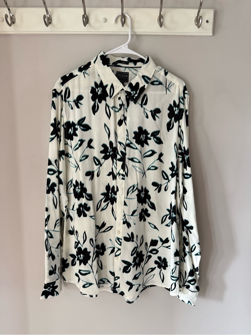 GUESS Men White Floral Button Down Dress Shirt